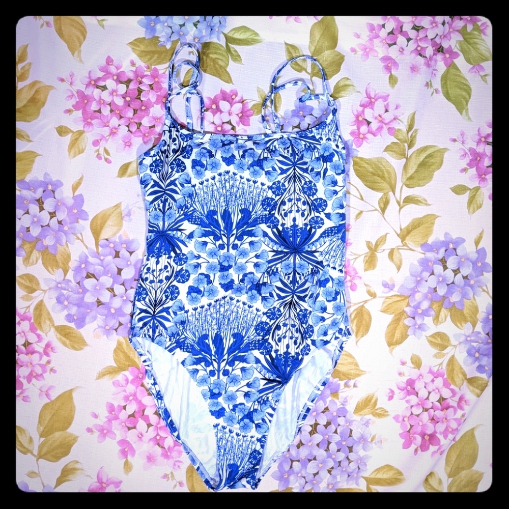 Tommy Hilfiger floral one-piece bathing swimsuit 8